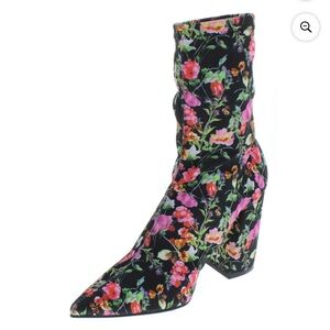 Steve Madden Lombard Pointed Toe Sock Boot Floral 7 1/2